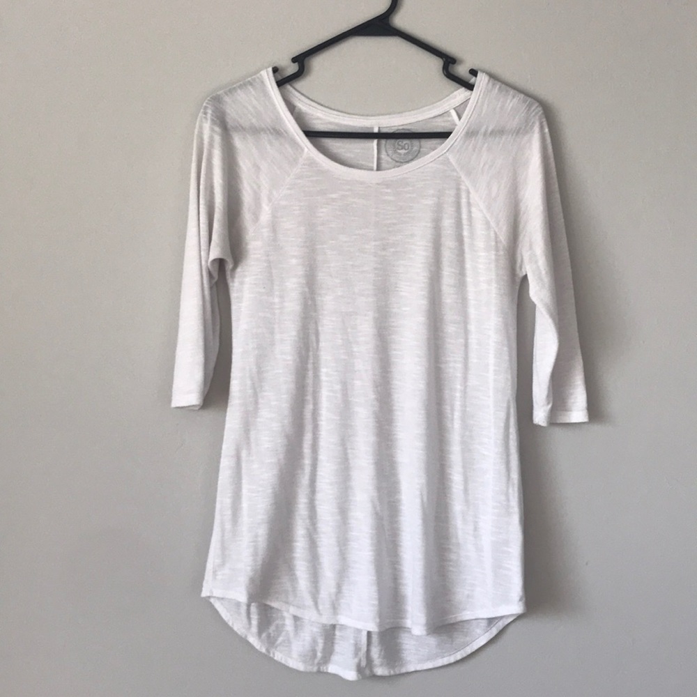 Cute 3/4 sleeve top